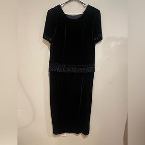 R&M Richards Navy Blue velvet dress with beading